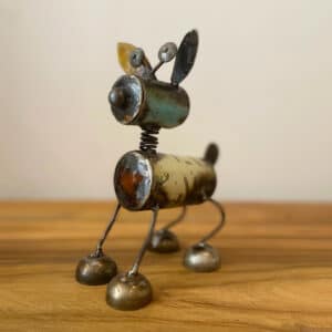 sculpture chien métal