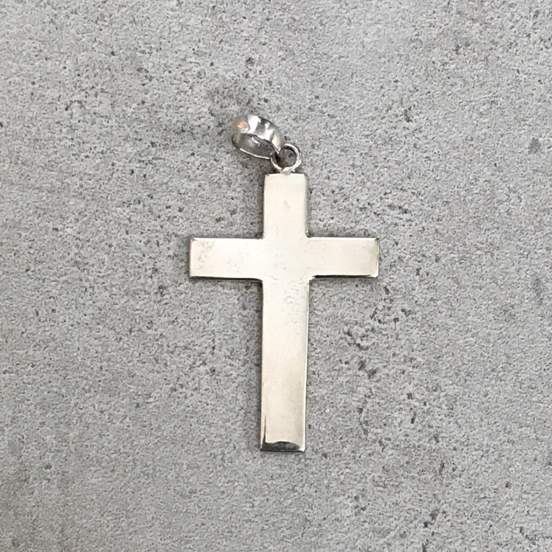 Croix plate
