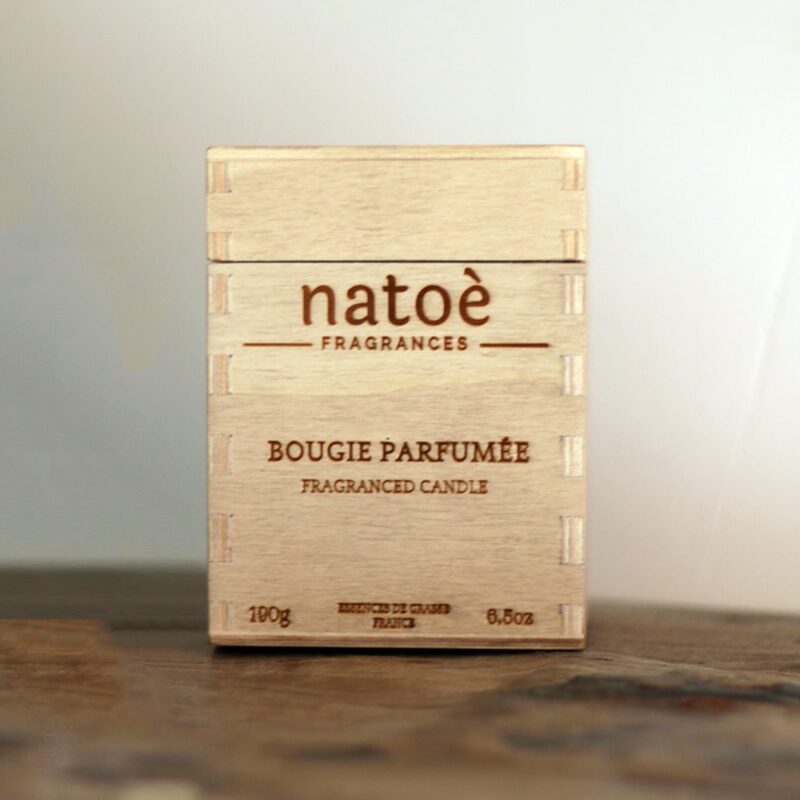 bougie avec boite