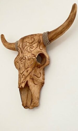 Tête de buffle sculptée naturelle