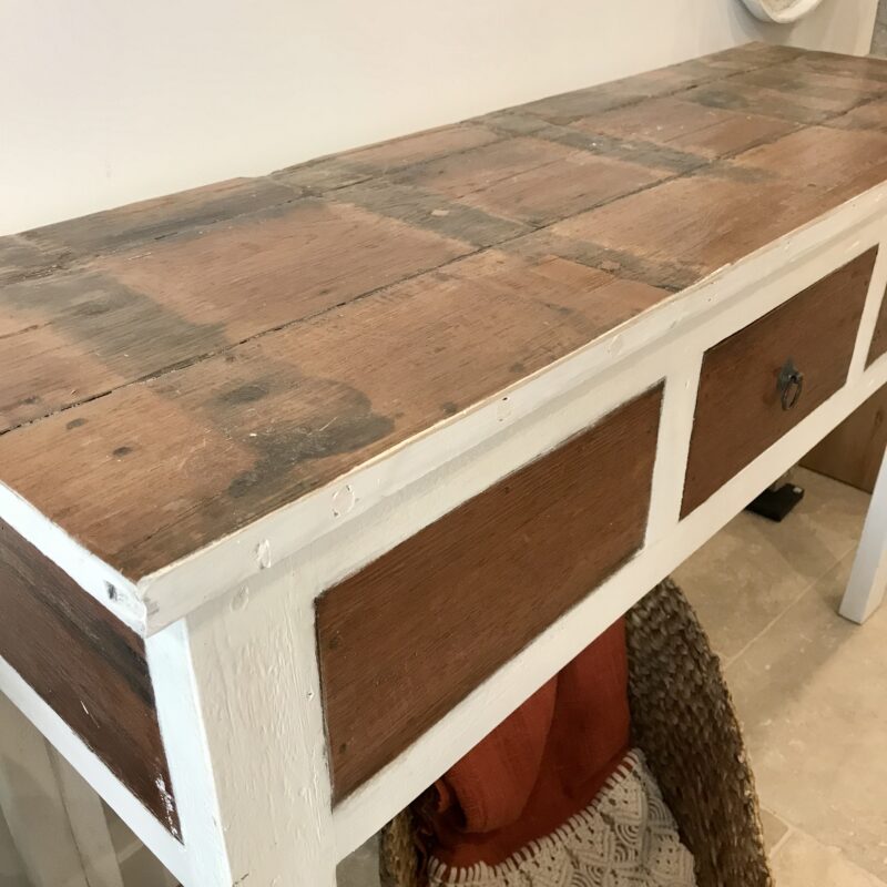 Console en bois de bateau