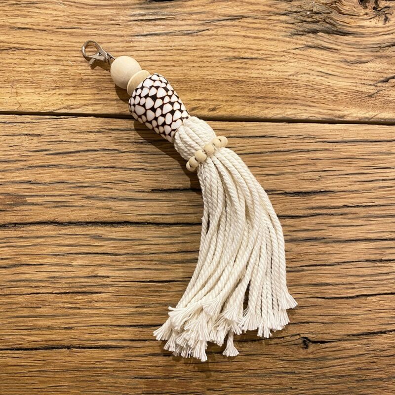 Suspension courte coquillage brun