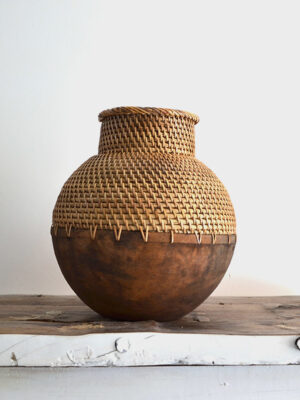 Pot en bois & rotin