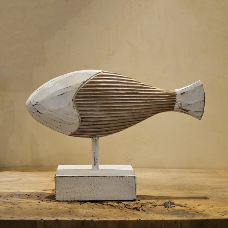Poisson sculpté en bois – Image 2