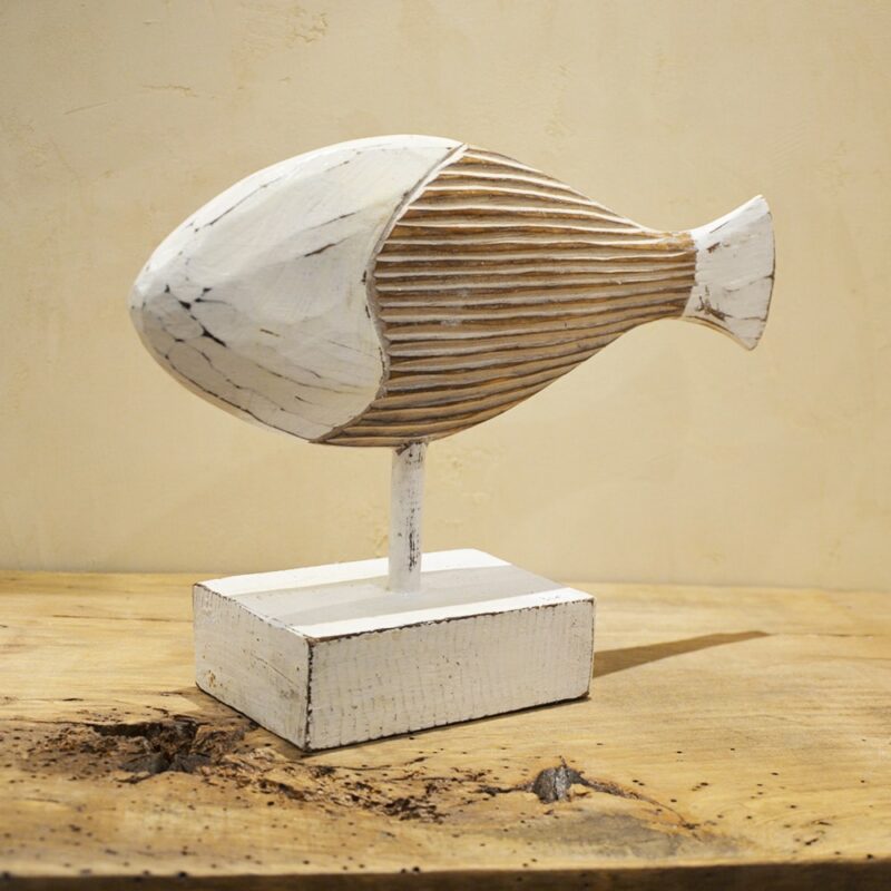 Poisson sculpté en bois
