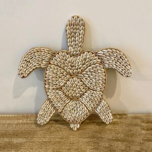Tortue murale en coquillages