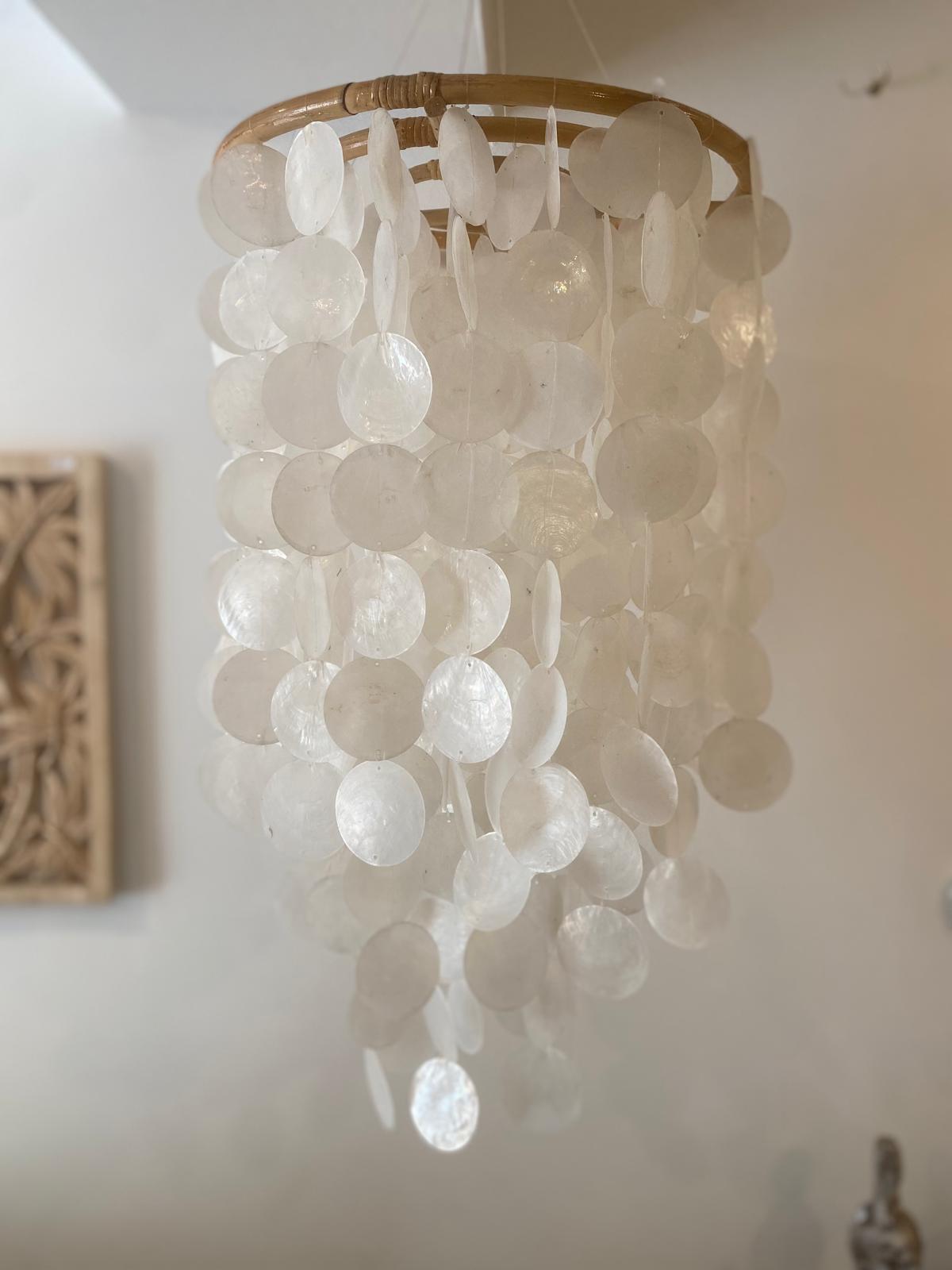 Lustre suspension en nacre
