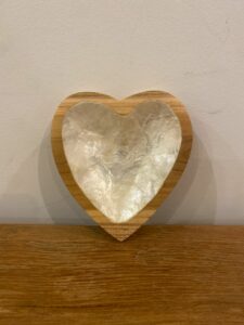 Coupelle coeur teck & nacre