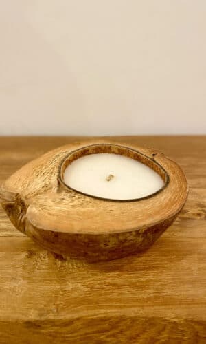 Bougie en noix de coco