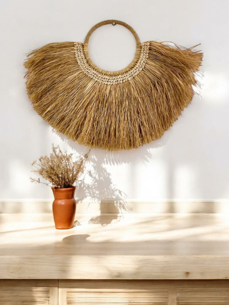 Collier mural paille & coquillages