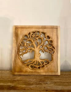 Arbre de vie sculpté en bois massif