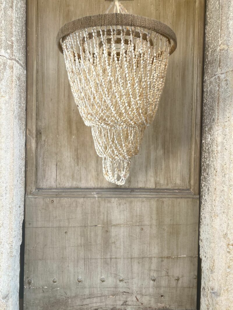 grand lustre en coquillages