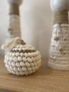 Boîte ronde en bois & coquillages