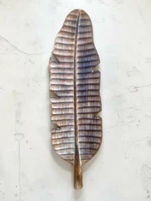 Grande feuille en bois blanchi