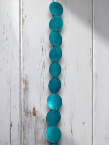 décoration en nacre bleu