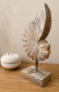 Nautilus sculpté en bois