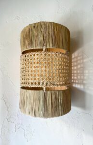 Applique murale en rotin et raphia naturel avec motif nid d'abeille style bohème artisanal