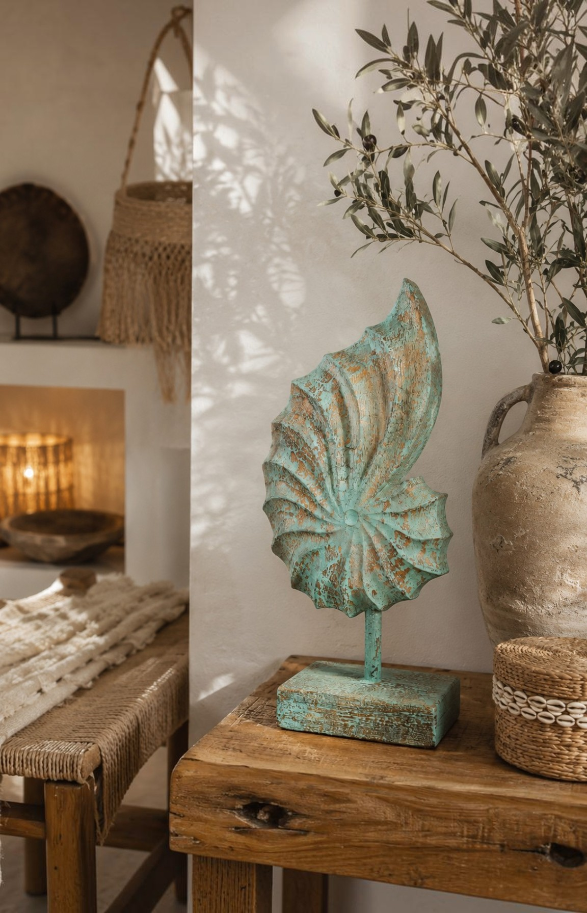 Nautilus sculpté en bois – Image 9